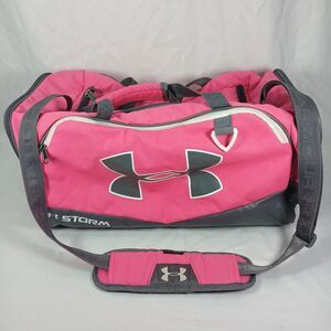 Under Armour Storm Gym Bag Medium Pink Gray Duffle Sports Travel Shoulder Strap